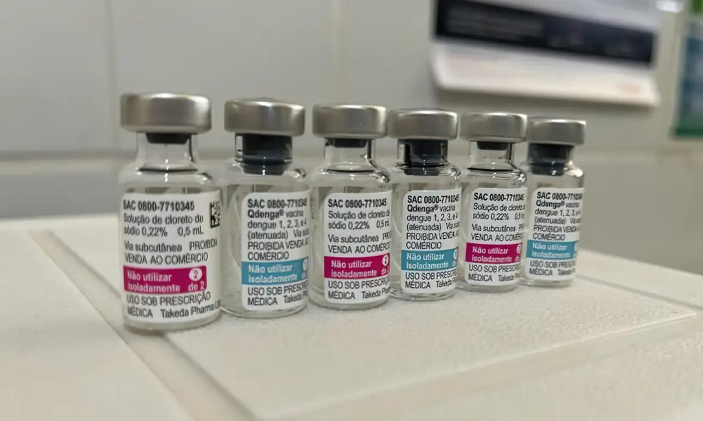 Dengue: fabricante firma parceria para ampliar produção da vacina