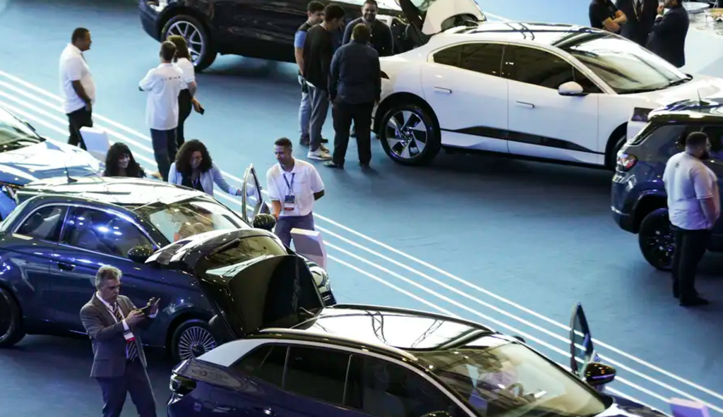 Produção de veículos cresce 24,3% em fevereiro, revela a Anfavea