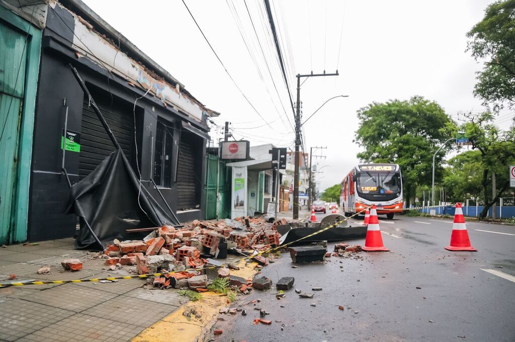 Famílias atingidas por temporal que afetou Santa Maria em janeiro podem solicitar saque do FGTS; entenda