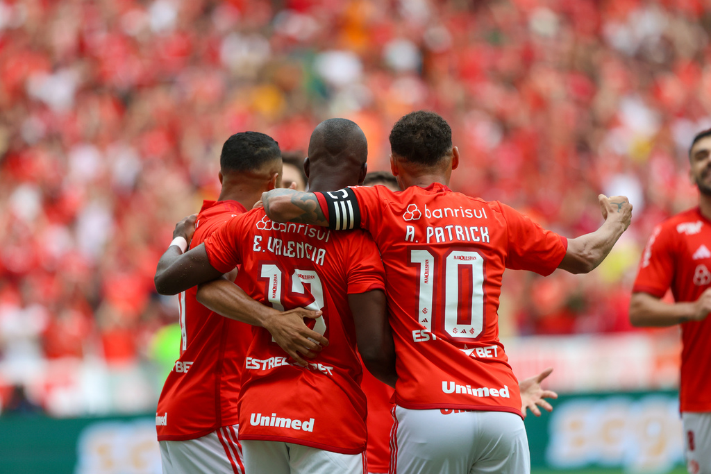 Em tarde de apresentações no Beira-Rio, Inter vence o São Luiz e avança às semifinais do Gauchão
