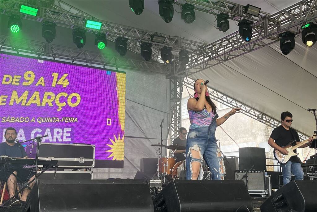 Galeria de imagens: Entre as atrações do dia, estava o concerto “Santa Maria canta Rita Lee”
