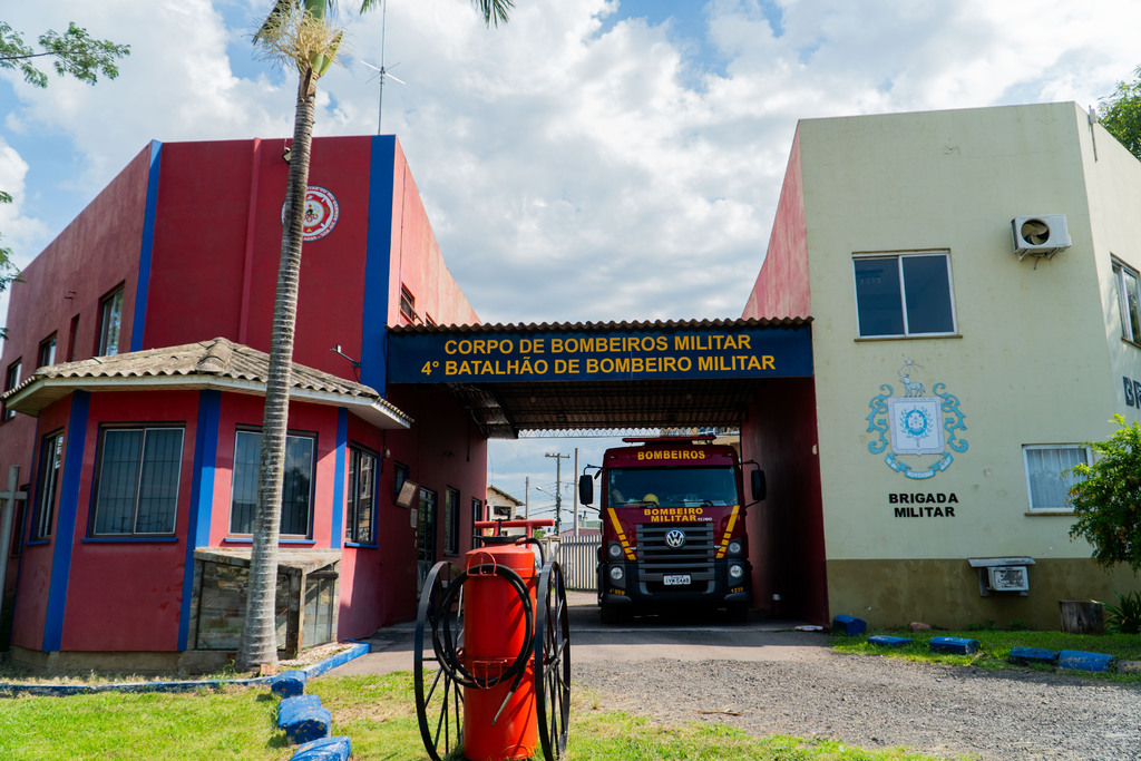 título imagem Sede dos Bombeiros em Camobi funciona normalmente; comandante garante que é falsa a informação de que a unidade estaria fechada