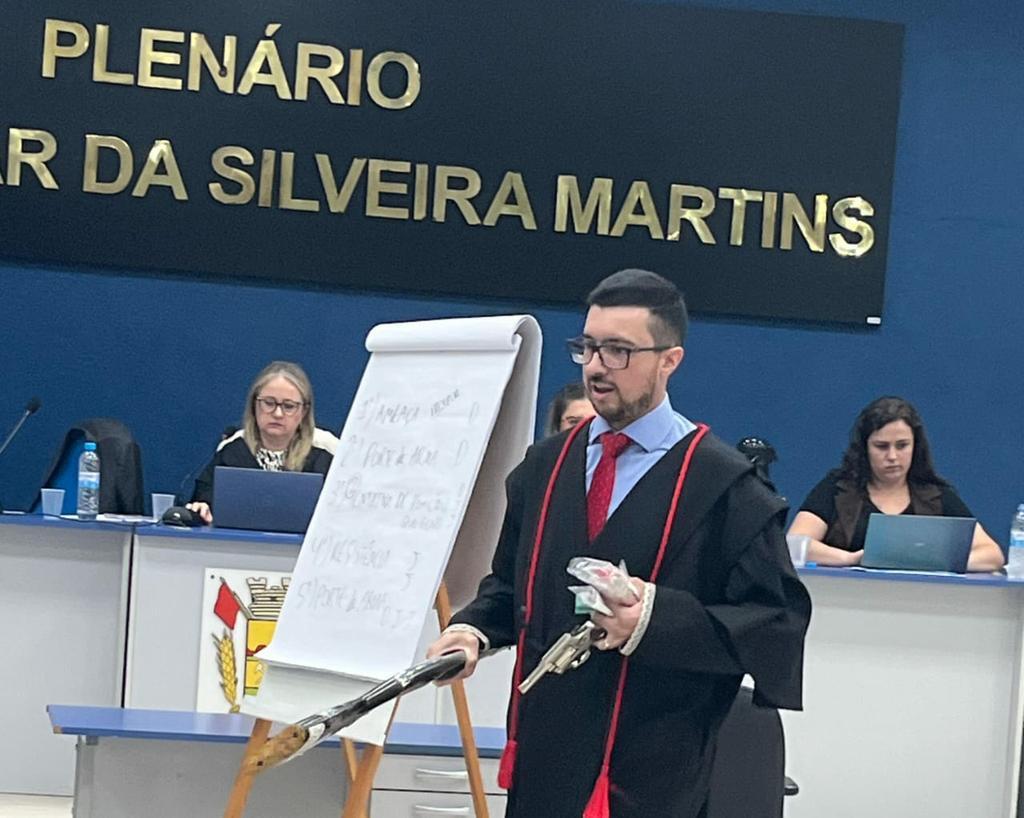 Júri popular condena três réus a penas entre sete e nove anos de prisão por tentar matar policiais militares a tiros na região