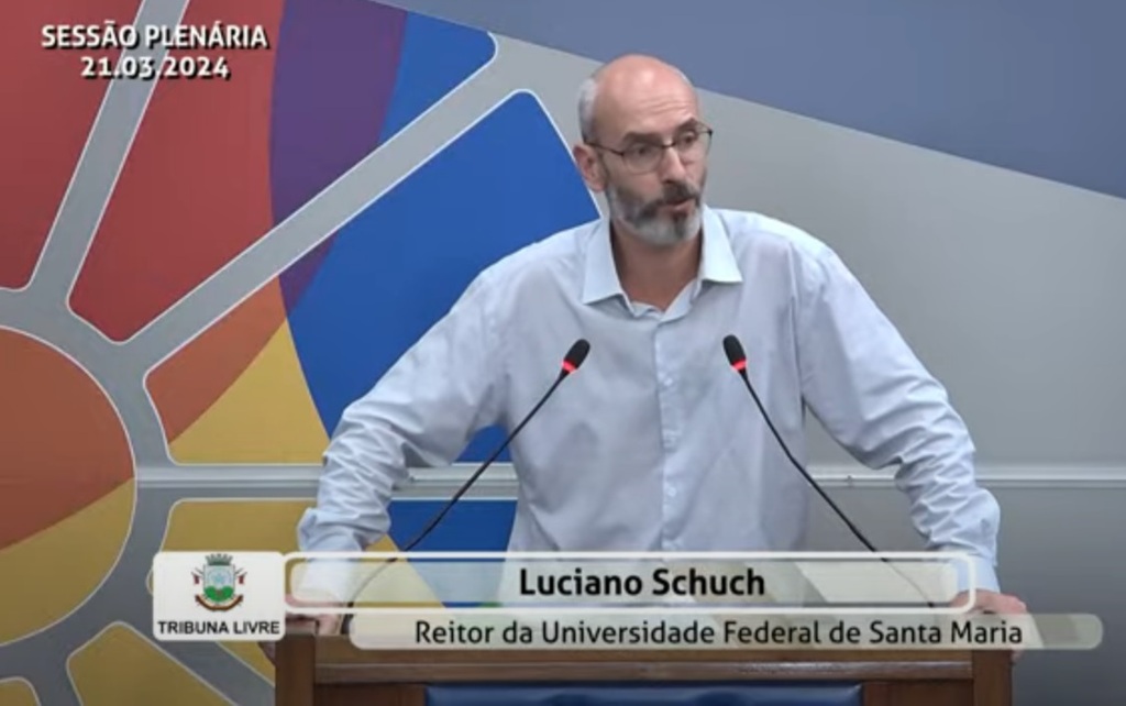 título imagem Em prestação de contas na Câmara, reitor destaca números da UFSM