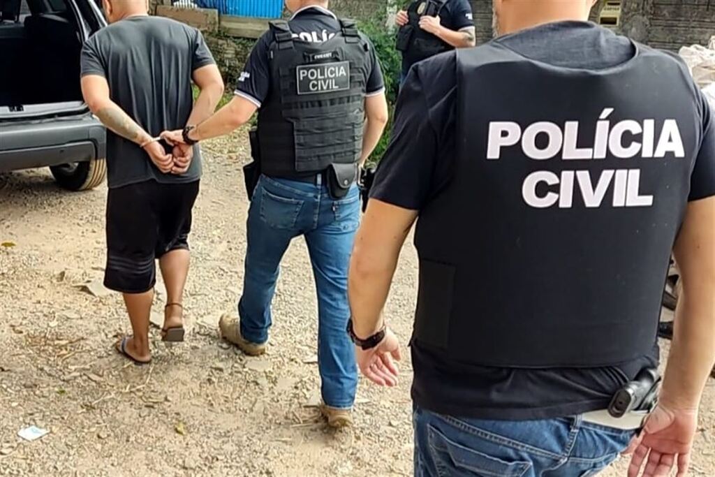 Foto: Polícia Civil - Homem de 32 anos foi preso no Bairro Nova Santa Marta
