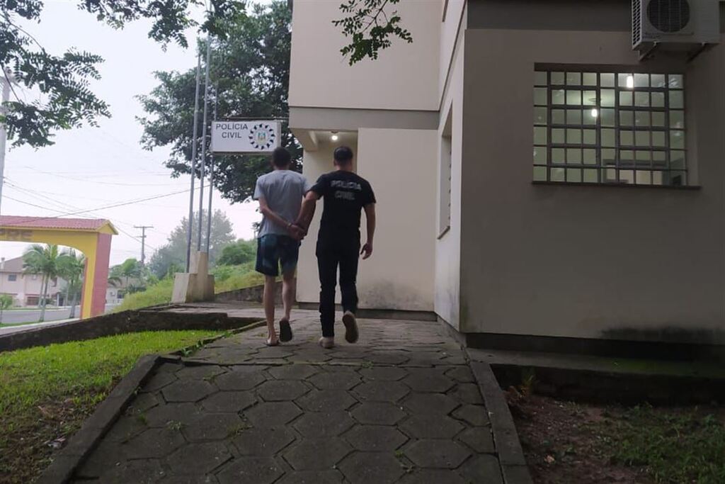 título imagem Jovem é preso por disparo de arma e desobediência judicial em Dona Francisca