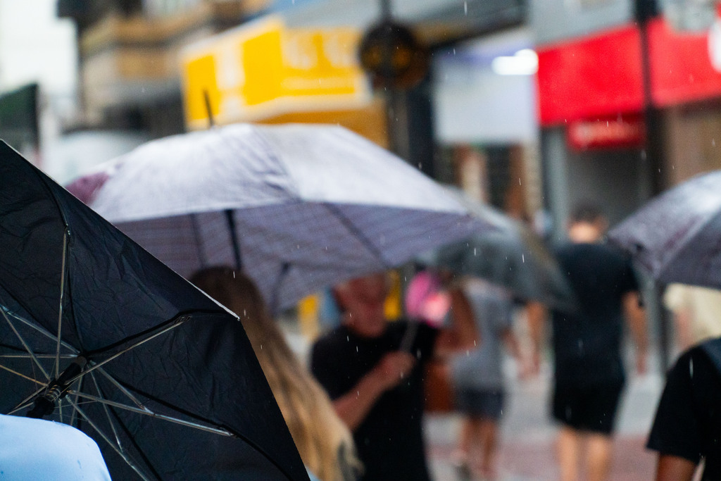 Semana deve começar com pancadas de chuva na região; confira a previsão do tempo para os próximos dias