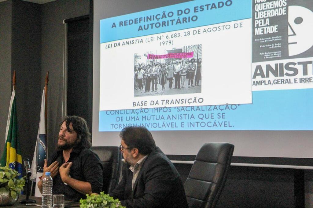 OAB Santa Maria apresenta documento para reabilitação da Comissão de Memória e Verdade da UFSM