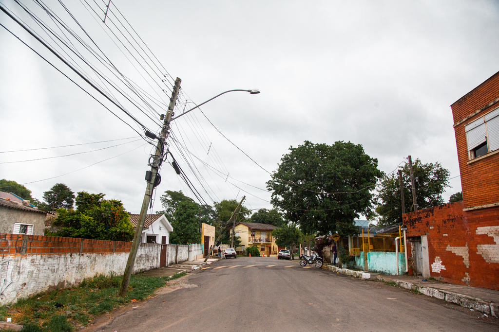 título imagem Relatório sobre atuação da RGE após temporal de janeiro aponta que houve falta de planejamento e de equipes