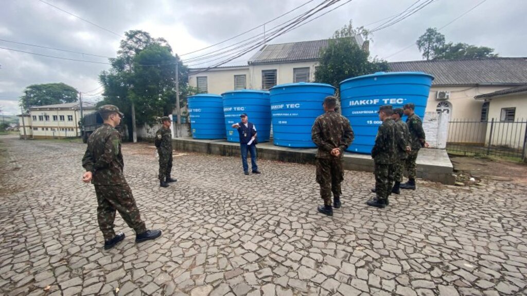 título imagem Dia D de Combate à Dengue promove vistorias nos quarteis de Santa Maria