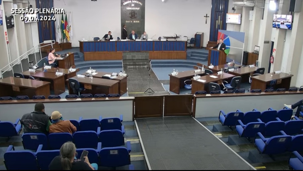 Foto: TV Câmara (Produção) - Sessão desta terça-feira encerrou por falta de quórum. Plenário ficou vazio