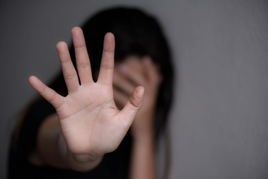 título imagem TRF4 concede medida protetiva em caso envolvendo violência política contra mulher
