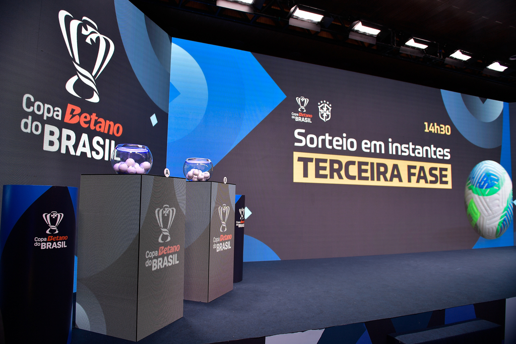 Foto: CBF (Divulgação) - Confronto de ida serão na semana de 1º de maio e duelos de volta na semana de 22 de maio