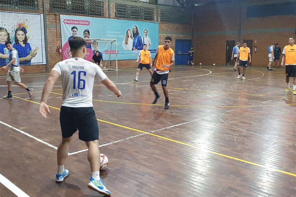 UFSM duela com a SER Triunfo pela Série Ouro de Futsal 2024 UFSM duela com a SER Triunfo pela Série Ouro de Futsal 2024