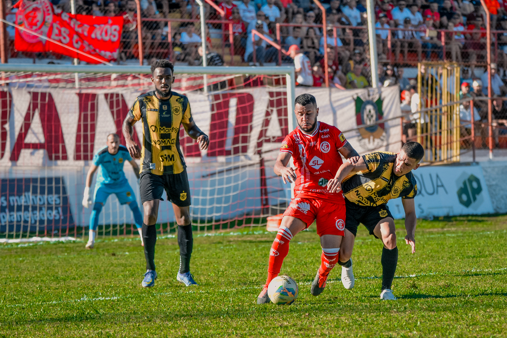 Pela segunda rodada da Divisão de Acesso, Inter-SM e Bagé empatam sem gols na Baixada