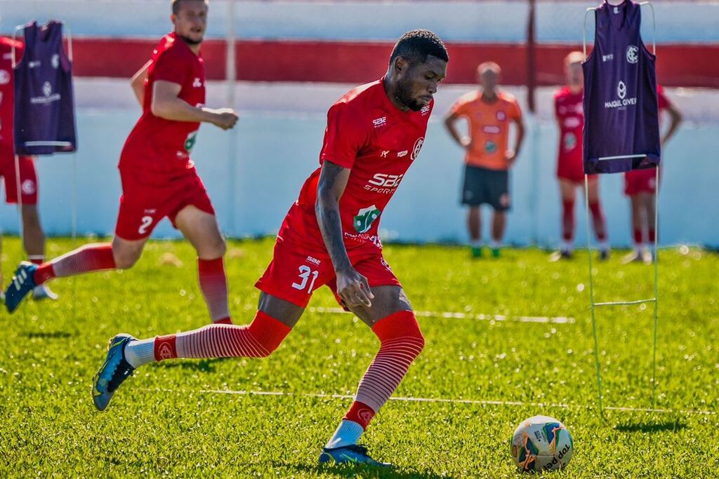 Inter-SM visita o Aimoré em São Leopoldo pela 3ª rodada da Divisão de Acesso