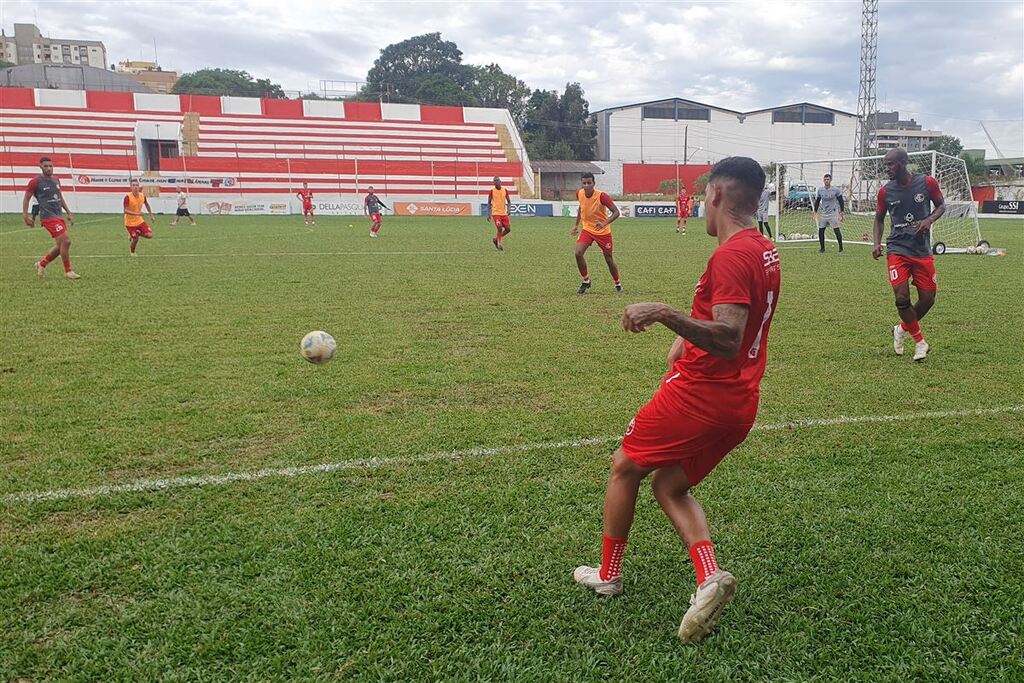 Inter-SM enfrenta o Futebol Com Vida neste domingo na Baixada