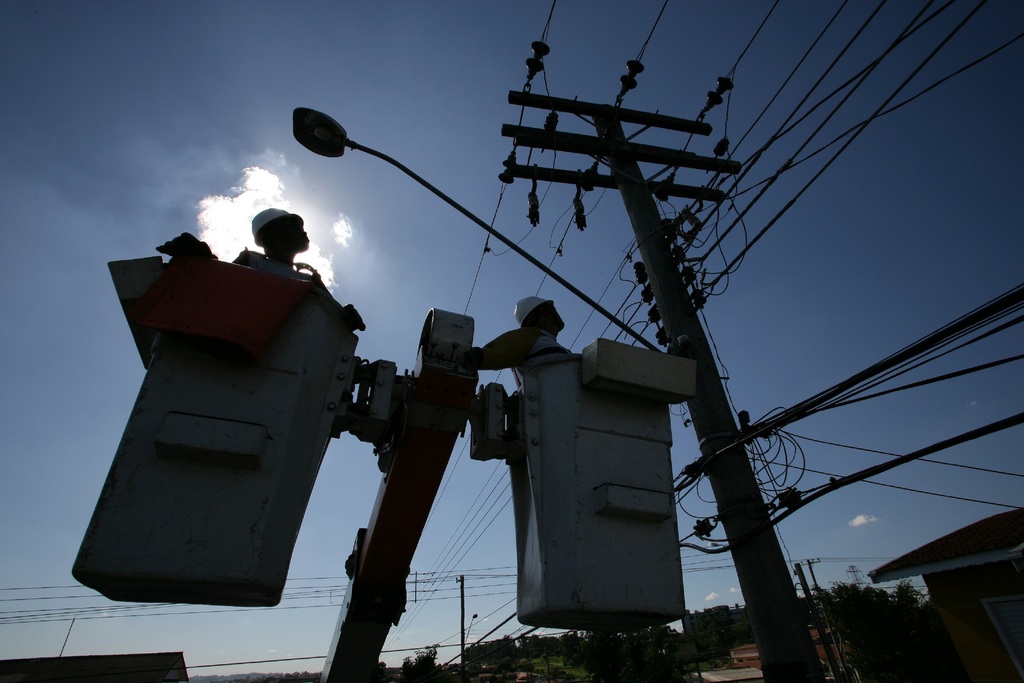 título imagem É falsa notícia sobre possível corte de energia elétrica em Santa Maria