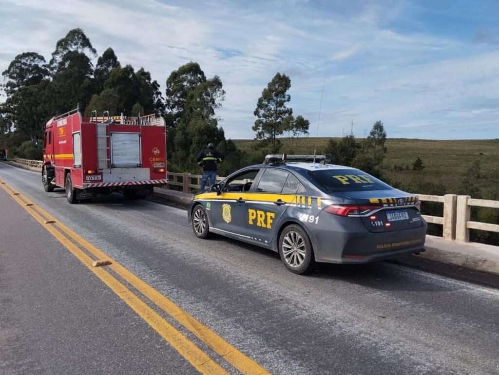 título imagem Servidora da UFSM morta em acidente de trânsito é sepultada na manhã deste sábado