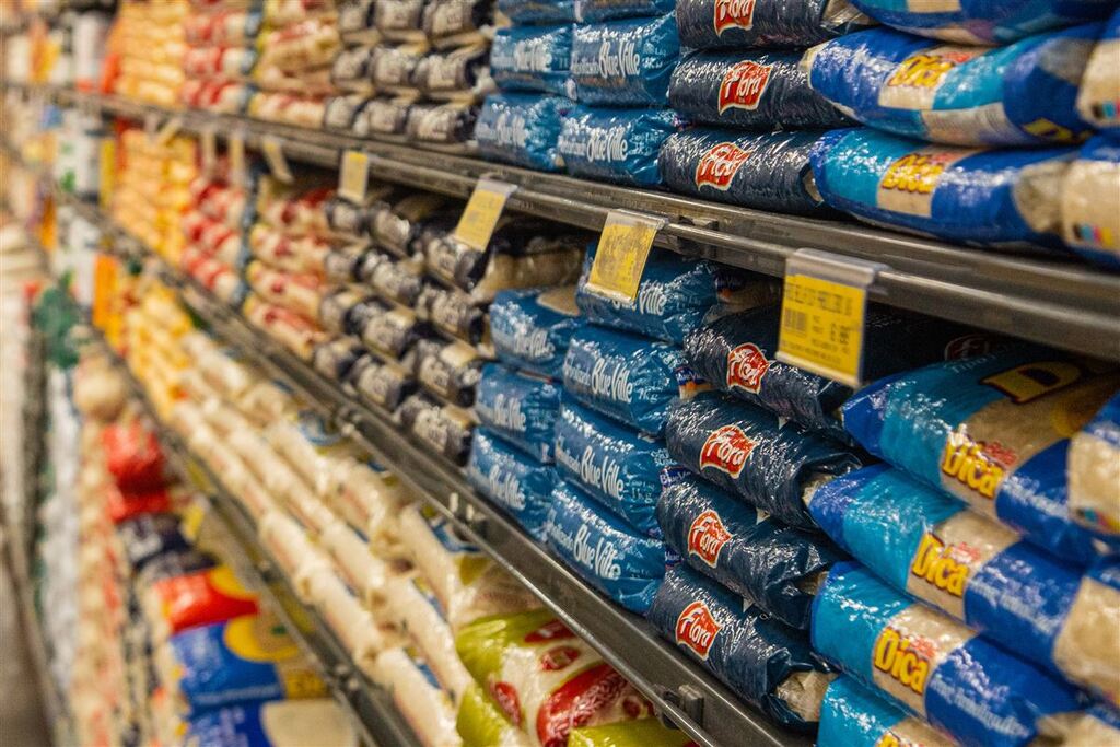 título imagem Não faltará arroz nas mesas dos brasileiros, afirmam entidades do setor