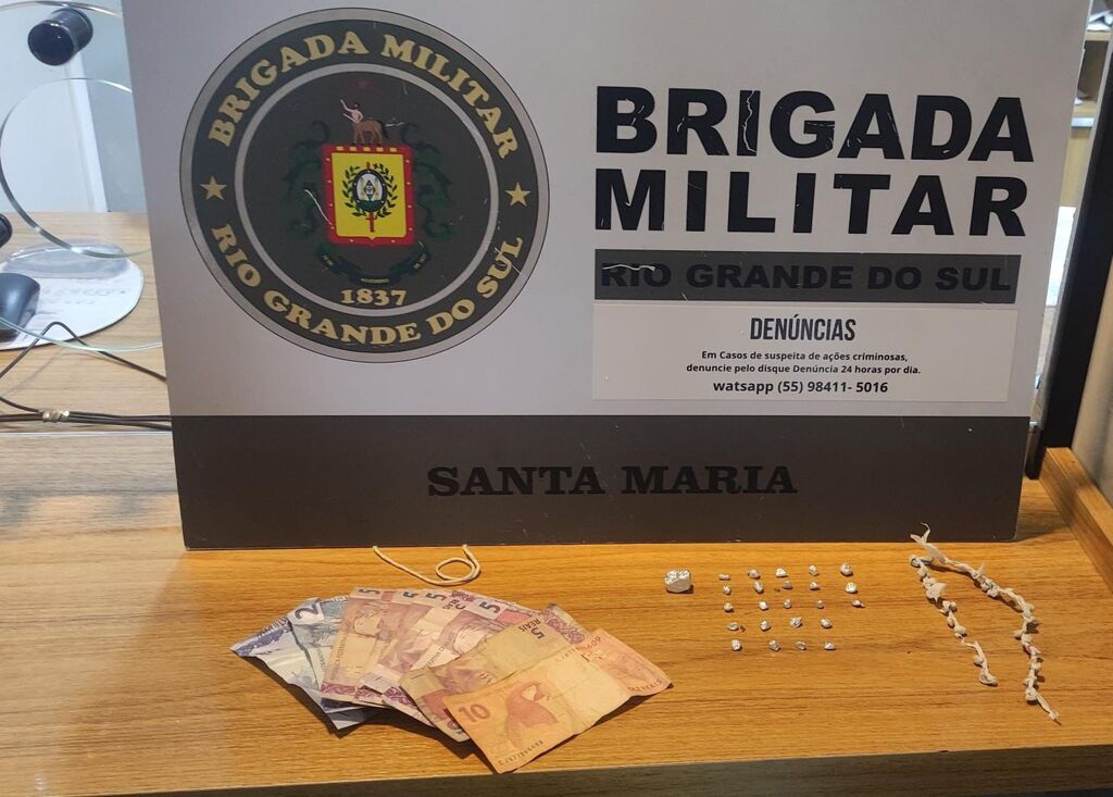 título imagem Jovem é presa por tráfico de drogas no Bairro Urlândia em Santa Maria