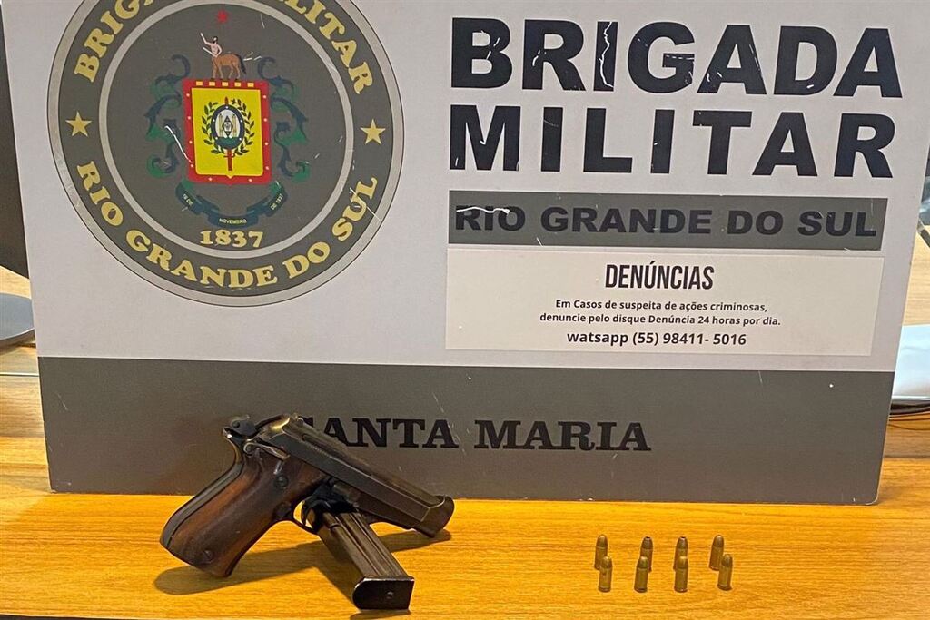 Jovem é preso por porte ilegal de arma em Santa Maria após abordagem policial