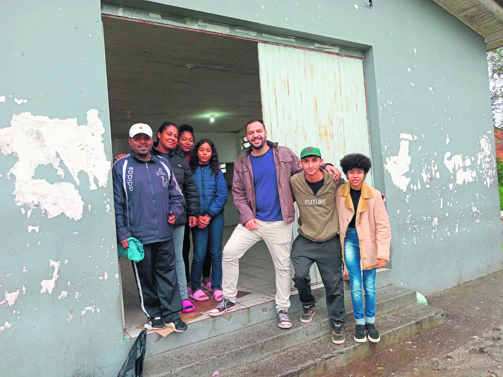 Força e Solidariedade: O Movimento Negro Unificado na reconstrução de Santa Maria
