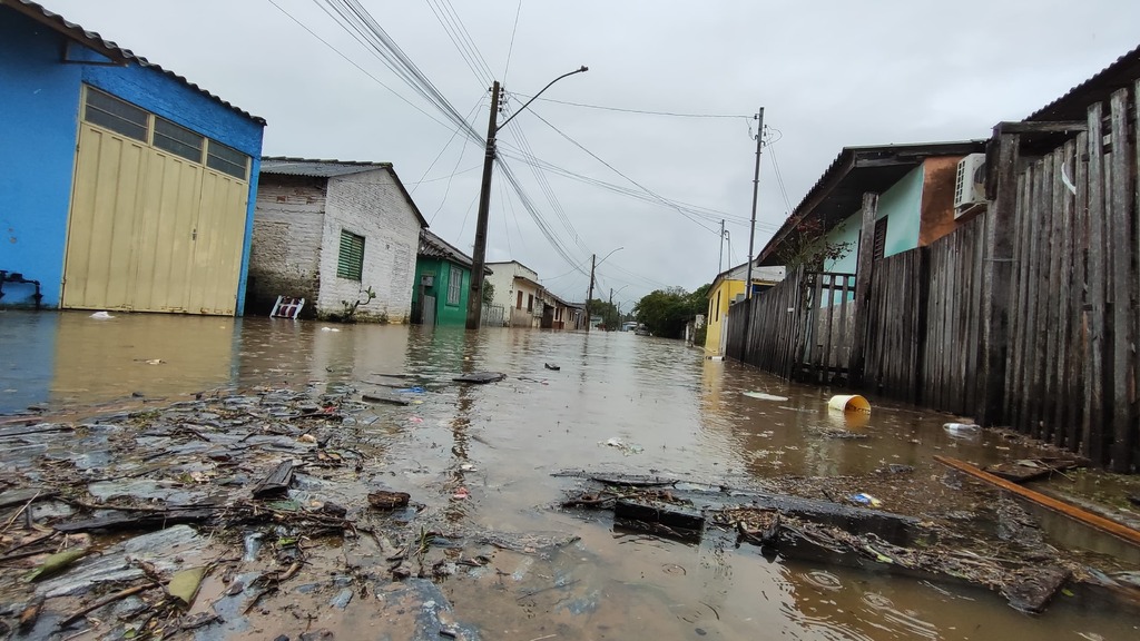 título imagem Governo federal libera mais R$ 1,8 bilhão para ações de apoio ao Rio Grande do Sul