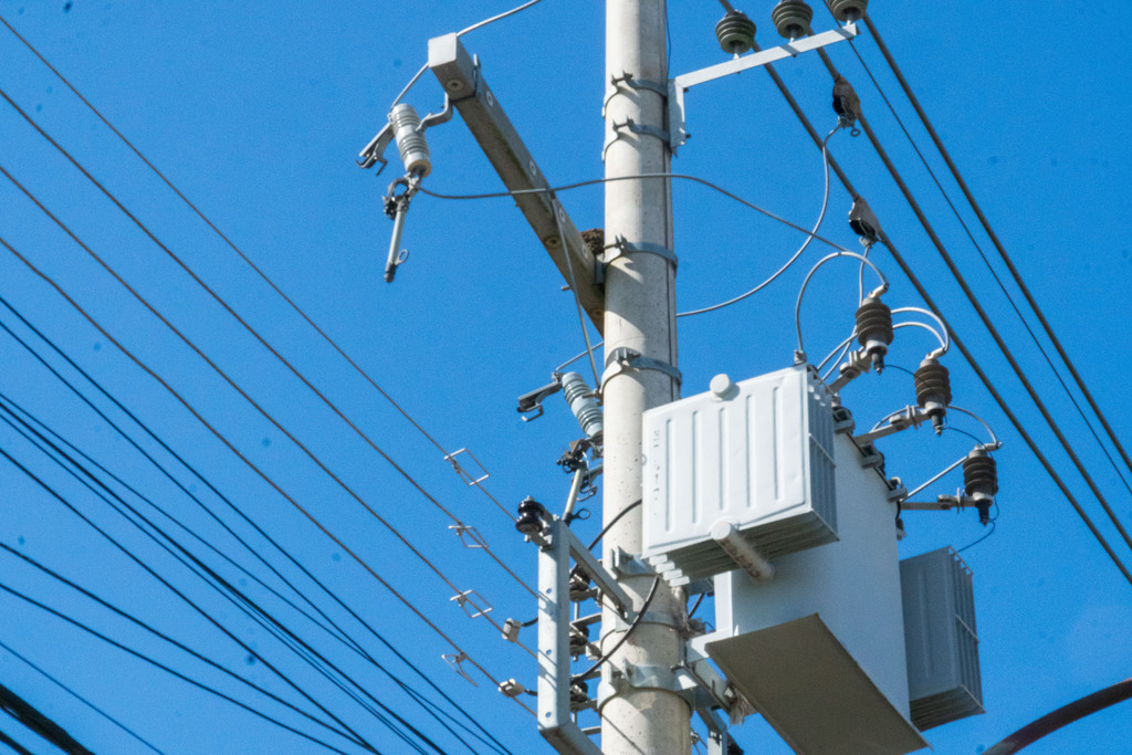 Justiça determina religação da energia elétrica de residências da Vila Monte Betel que teria sido cortada por estar irregular