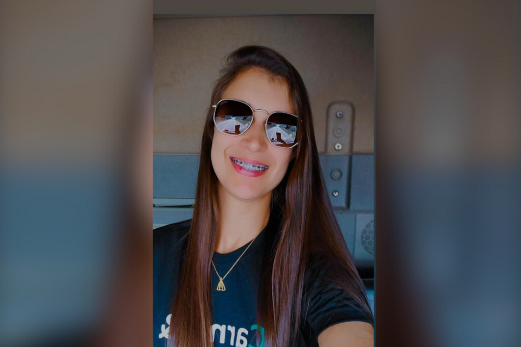 título imagem Jovens que morreram em acidente na BR-287, em Santa Maria, foram sepultados nesta segunda-feira