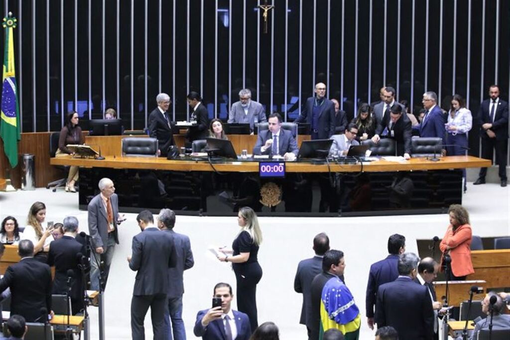 Congresso barra criminalização de fake news em campanhas Congresso barra criminalização de fake news em campanhas