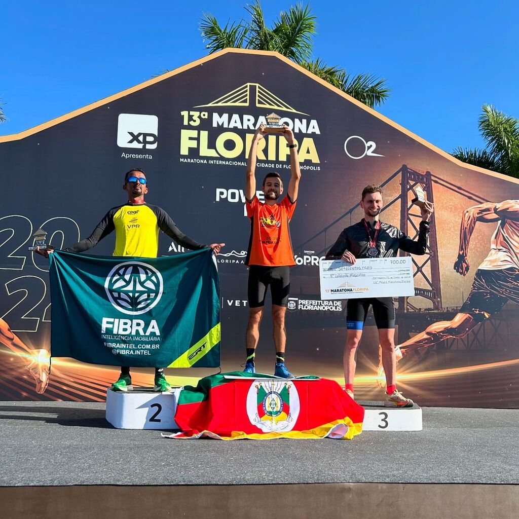 “Eu busco servir de inspiração para outras pessoas”, diz santa-mariense vencedor da Maratona de Florianópolis