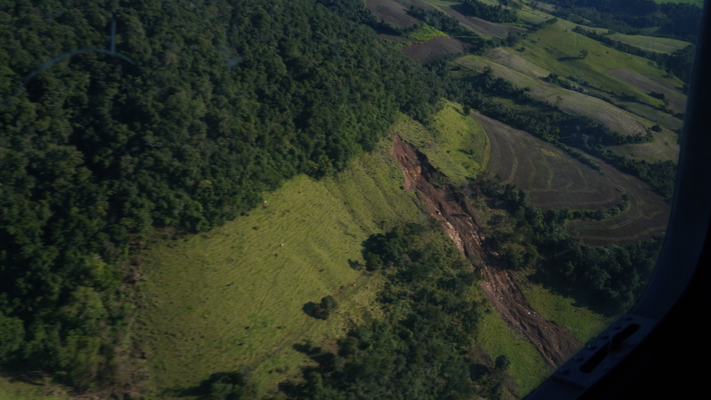 Em análise preliminar de especialista, Agudo registrou mais de 200 movimentos de massa; número é maior do que em cidades da Serra