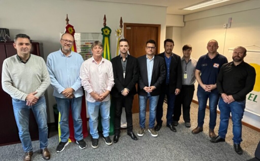 título imagem Agudo, Nova Palma e Dona Francisca devem ter projeto piloto da Anatel para telefonia