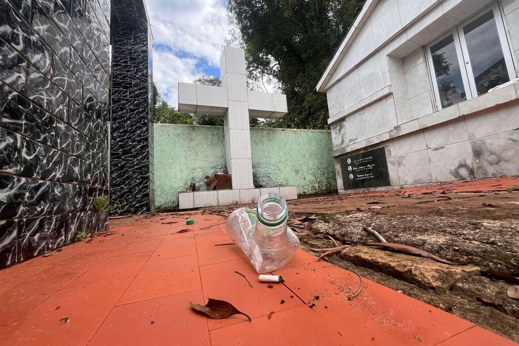 Foto:Rafael Menezes (BD) - Vítima morreu devido a agressões que teria sofrido dentro do Cemitério da Colônia Antão em fevereiro de 2024