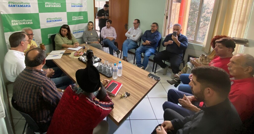 Avança a conversa entre MDB e PDT. A dúvida é o Podemos