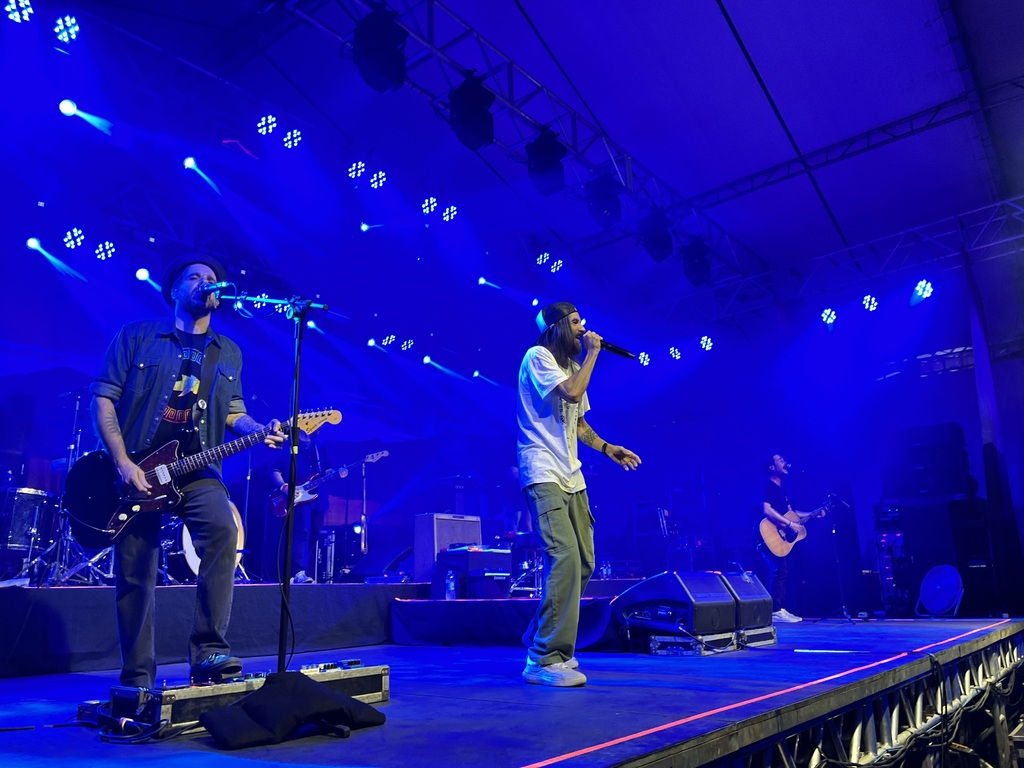 Armandinho faz show com grandes sucessos em Santa Maria Armandinho faz show com grandes sucessos em Santa Maria