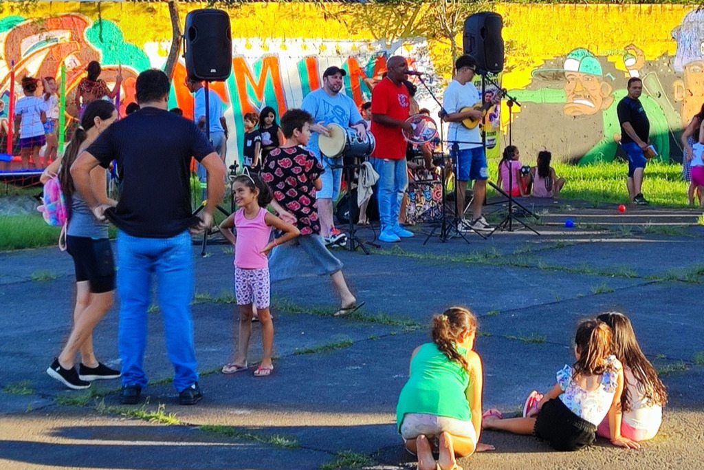 título imagem Praça no Bairro Salgado Filho recebe mais uma Feira Multicultural da Zona Norte neste domingo