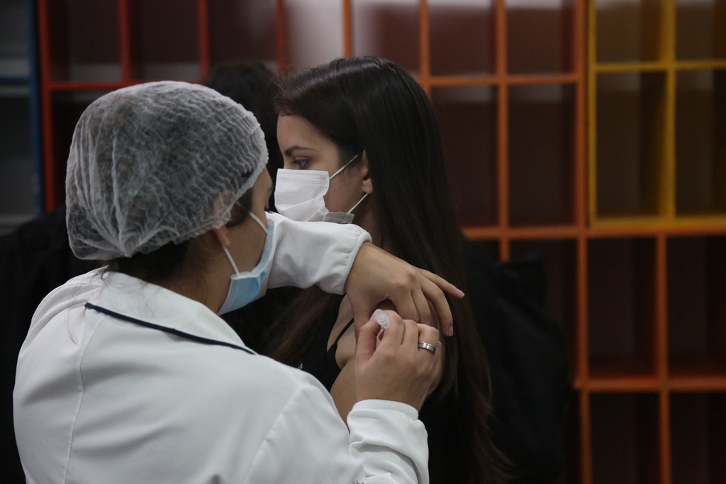 Santa Maria Shopping recebe vacinação da gripe nesta quinta-feira; veja outros pontos de imunização
