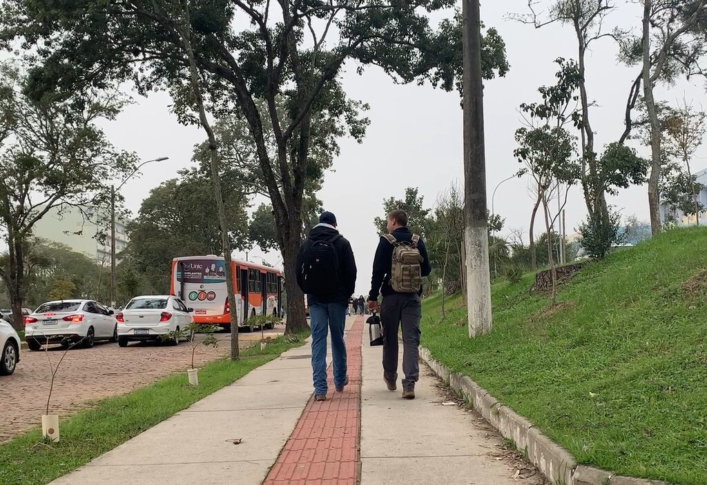 Quinta amanhece com céu entre nuvens e temperaturas mais baixas; tarde mais fria do ano está próxima Quinta amanhece com céu entre nuvens e temperaturas mais baixas; tarde mais fria do ano está próxima