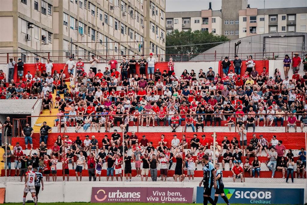 título imagem Inter-SM divulga preços promocionais para quem for assistir jogo contra o Pelotas