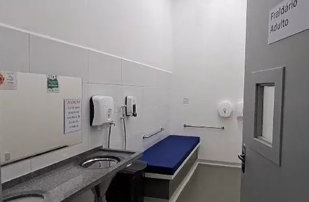 Husm inaugura fraldário adulto; espaço é o segundo do tipo no Brasil Husm inaugura fraldário adulto; espaço é o segundo do tipo no Brasil