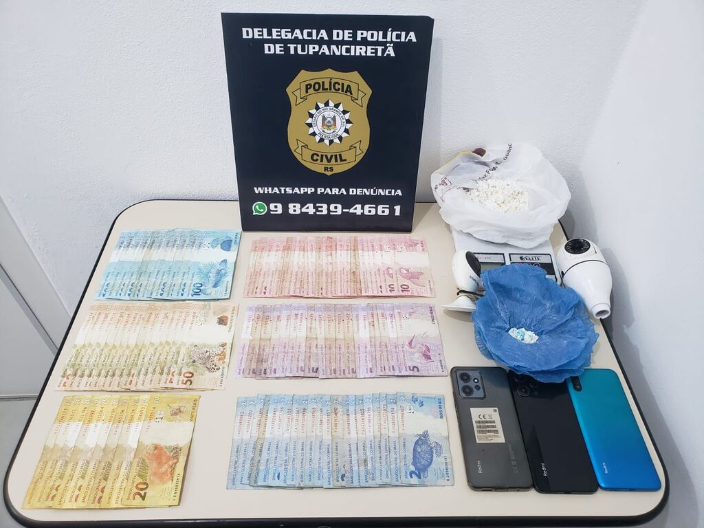 título imagem Polícia Civil cumpre mandado de busca e prende homem por tráfico de drogas em Tupanciretã