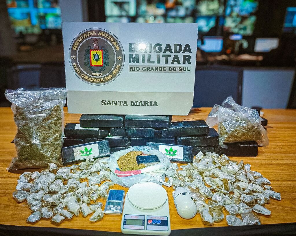 título imagem Homem que fazia tele-entrega de drogas é preso em Santa Maria