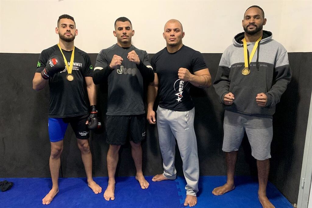 título imagem Atletas de MMA de Santa Maria vencem lutas em Santa Catarina