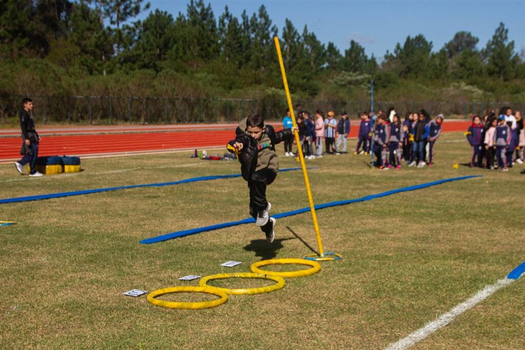 10º Festival de Miniatletismo reúne mais de 600 alunos de 10 escolas na UFSM