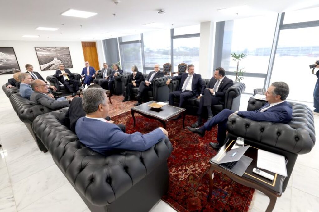 Impasse entre Congresso e STF parece estar resolvido por ora Impasse entre Congresso e STF parece estar resolvido por ora