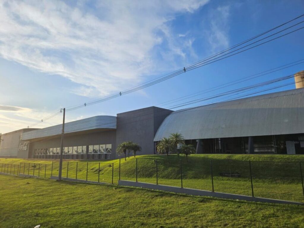 título imagem Coca-Cola Femsa abre mais de 70 vagas temporárias no Estado e oferece oportunidades de trabalho em Santa Maria