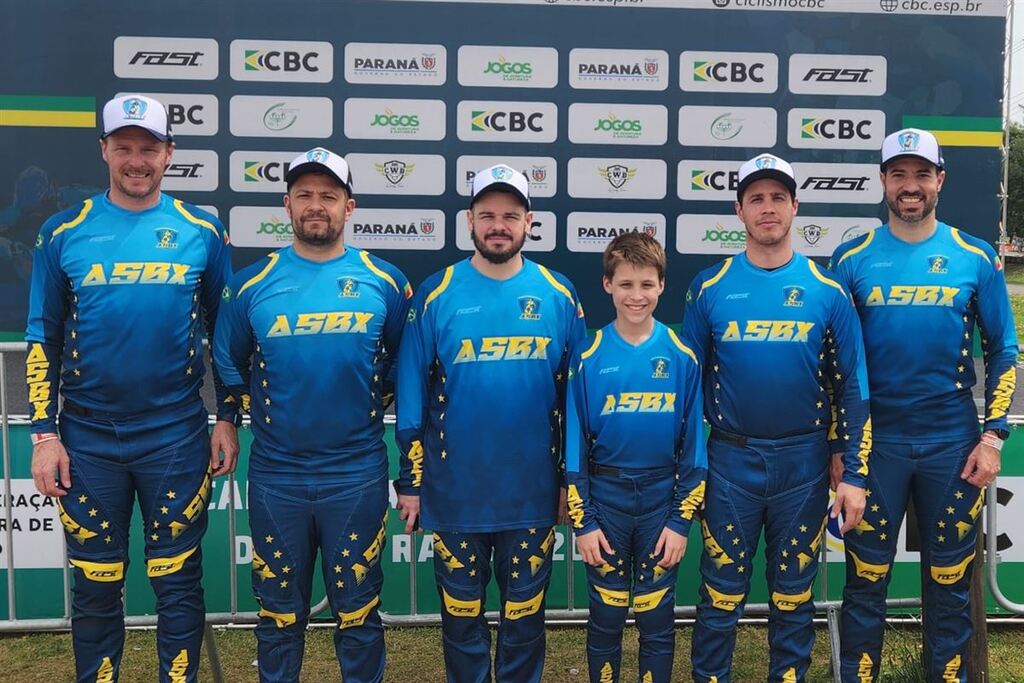 Pilotos da ASBx participam do Campeonato Brasileiro de Bicicross Pilotos da ASBx participam do Campeonato Brasileiro de Bicicross
