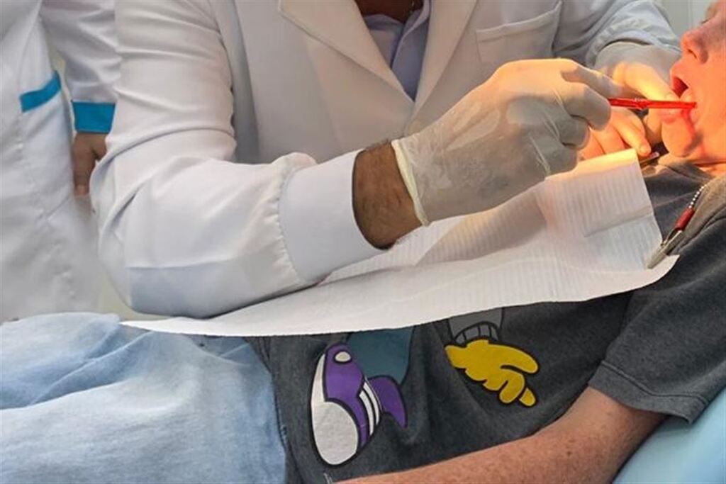 título imagem Curso de odontologia da UFSM fará atendimento específico para crianças gratuitamente; veja as datas
